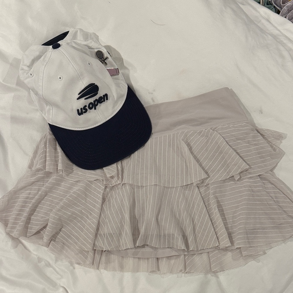 Elegant silver gray  Ruffled Bobbe tennis skort